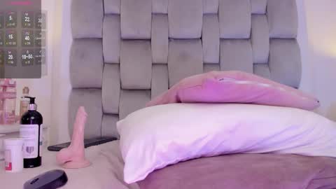 amber  ferrera online show from March 2026 11:42:01 PM