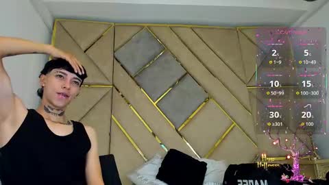 Snapshot of amber_adams_ chatting on October 2025 01:10:02 PM Amber online show from October 2025 01:10:02 PM