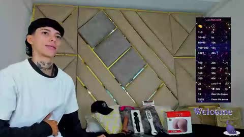 Snapshot of amber_adams_ chatting on November 2025 01:56:02 PM Amber online show from November 2025 01:56:02 PM