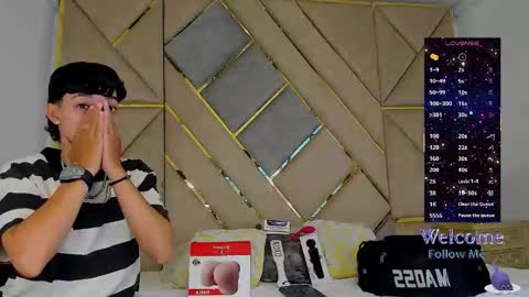 Snapshot of amber_adams_ chatting on November 2025 03:34:02 PM Amber online show from November 2025 03:34:02 PM