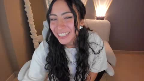 amber_curly online show from February 2025 08:55:01 PM