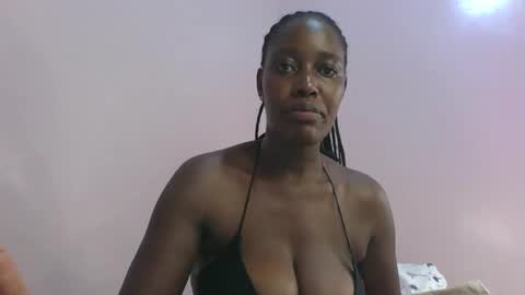 Snapshot of amber_cutie2 chatting on February 2026 01:00:02 AM amber_cutie2 online show from February 2026 01:00:02 AM