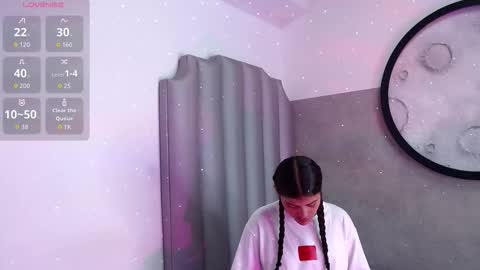 Amber online show from December 2025 12:14:02 PM