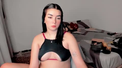 amber online show from January 2025 09:58:01 PM