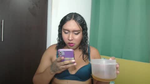 LUISA online show from January 2025 12:57:02 AM