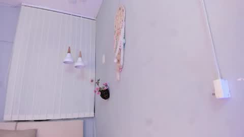 Snapshot of amber_novoa chatting on March 2026 12:23:01 PM Amber Novoa online show from March 2026 12:23:01 PM