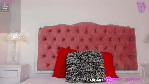 Snapshot of amber_roose75 chatting on September 2025 12:51:02 PM julieta  online show from September 2025 12:51:02 PM