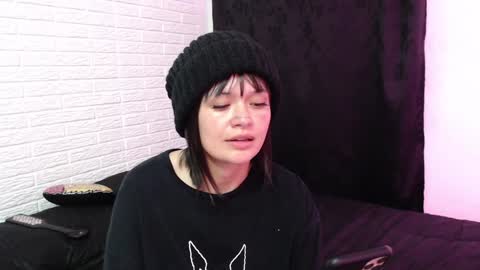 Snapshot of amber_rouss chatting on December 2024 04:38:01 AM ROUSS online show from December 2024 04:38:01 AM