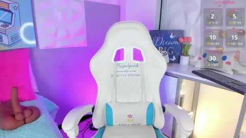 Snapshot of amber_villalobos chatting on April 2026 02:14:02 AM Tell me Amber online show from April 2026 02:14:02 AM
