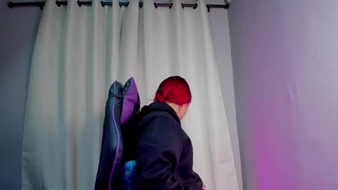 Amber Baker  online show from March 2025 12:09:01 PM
