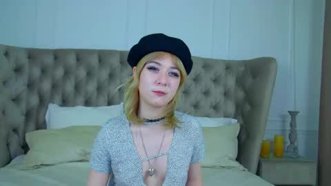 AmberBauman online show from April 2026 05:50:02 PM