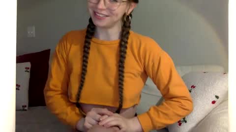 Snapshot of amberbunny1 chatting on December 2024 01:49:02 PM Amber 3 online show from December 2024 01:49:02 PM