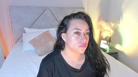 Amber Collins online show from March 2026 01:04:02 PM