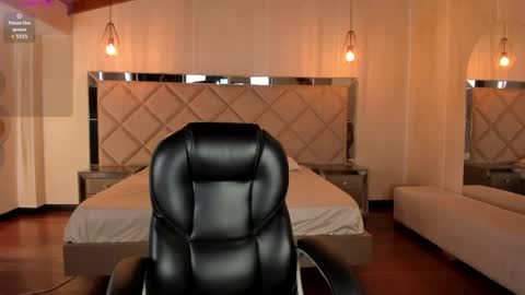  Amber   online show from March 2026 07:26:01 PM