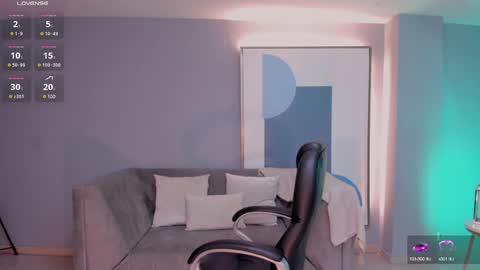 Amber  online show from February 2025 11:13:02 PM