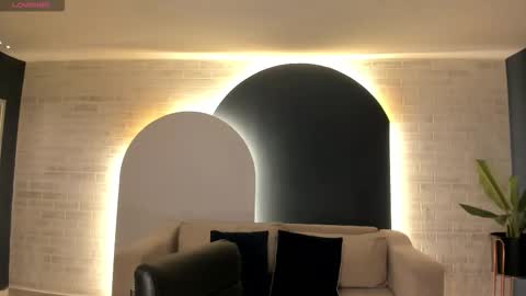 Snapshot of amberfox_1 chatting on November 2025 12:07:01 PM Amber Fox online show from November 2025 12:07:01 PM