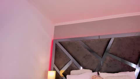 Snapshot of amberinihoffman chatting on February 2025 02:43:01 PM Amber online show from February 2025 02:43:01 PM