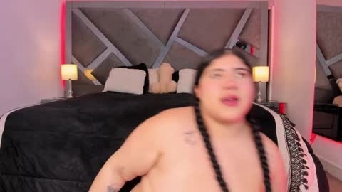 Snapshot of amberinihoffman chatting on February 2025 11:55:01 AM Amber online show from February 2025 11:55:01 AM