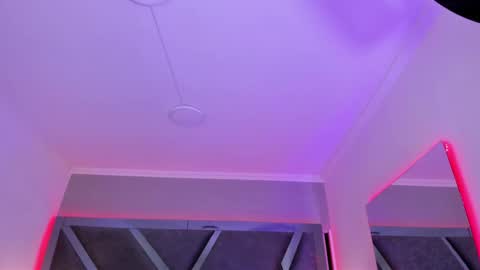 Snapshot of amberinihoffman chatting on February 2025 06:13:02 PM Amber online show from February 2025 06:13:02 PM