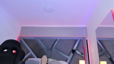 Snapshot of amberinihoffman chatting on March 2025 11:40:02 AM Amber online show from March 2025 11:40:02 AM