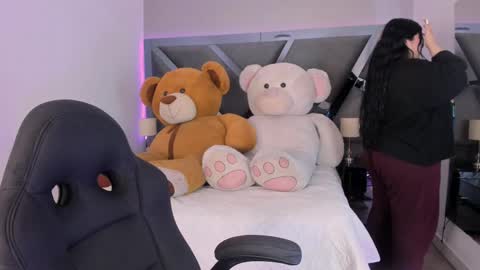 Snapshot of amberinihoffman chatting on September 2025 11:59:02 AM Amber online show from September 2025 11:59:02 AM