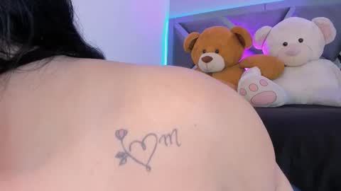 Snapshot of amberinihoffman chatting on November 2025 11:42:02 AM Amber online show from November 2025 11:42:02 AM