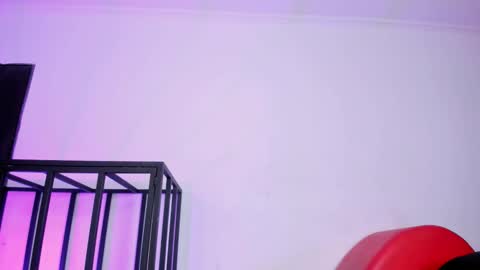 Snapshot of amberinihoffman chatting on November 2025 11:56:02 AM Amber online show from November 2025 11:56:02 AM