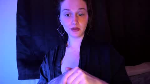 Snapshot of amberkinsley chatting on October 2025 02:54:01 AM amberkinsley online show from October 2025 02:54:01 AM