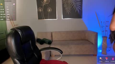 Amber  online show from October 2025 03:36:02 AM