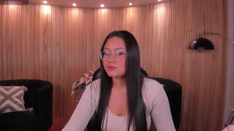 Amber  online show from November 2025 02:56:02 AM