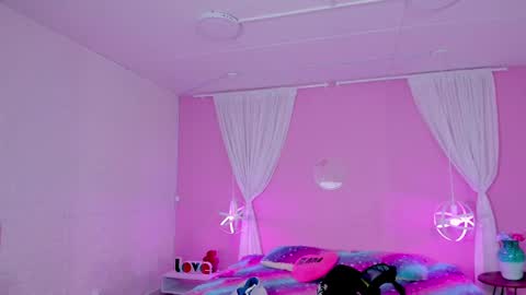 Amber online show from January 2025 10:11:02 AM