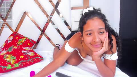 Amber online show from January 2025 10:22:02 PM