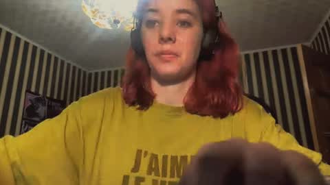 amberrrdolll online show from May 2026 12:49:01 AM