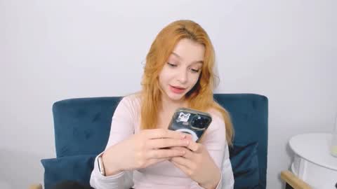 Snapshot of amberstudent chatting on December 2025 06:41:02 AM Amber online show from December 2025 06:41:02 AM