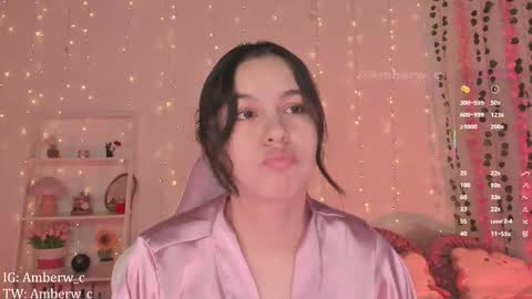 IG - TW Amberw c online show from November 2025 01:51:02 AM