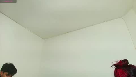 Snapshot of ameli_and_lucas chatting on January 2025 03:33:01 AM Amelia Lucas online show from January 2025 03:33:01 AM