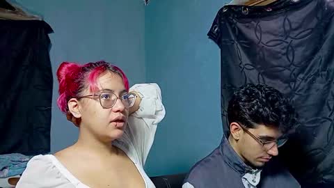 Snapshot of ameli_and_lucas chatting on September 2025 03:50:01 PM Amelia Lucas online show from September 2025 03:50:01 PM