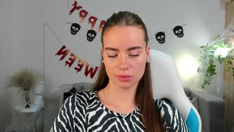 Snapshot of ameli_povilainn chatting on October 2025 08:51:01 AM Ameli online show from October 2025 08:51:01 AM