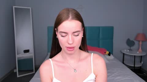 Snapshot of ameli_povilainn chatting on November 2025 11:31:02 AM Ameli online show from November 2025 11:31:02 AM