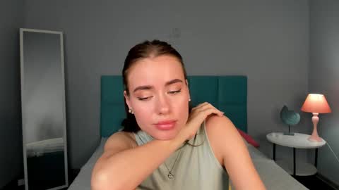 Snapshot of ameli_povilainn chatting on November 2025 11:25:02 PM Ameli online show from November 2025 11:25:02 PM