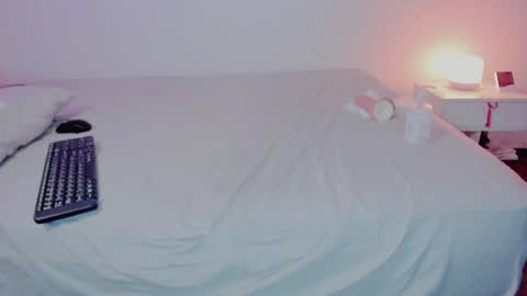 Amelia Hot online show from December 2024 10:57:02 PM