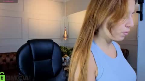 Snapshot of amelia_chillvibes chatting on September 2025 11:09:01 AM AMELIA online show from September 2025 11:09:01 AM