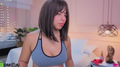 Snapshot of amelia_chillvibes chatting on February 2026 11:42:02 AM AMELIA online show from February 2026 11:42:02 AM