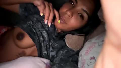 Snapshot of amelia_heaven chatting on December 2024 04:18:02 AM amelia heaven online show from December 2024 04:18:02 AM