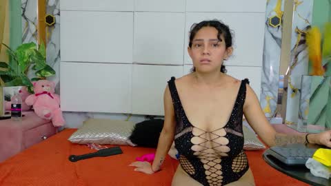 Snapshot of ameliaandemily chatting on September 2025 02:06:02 PM Amelia AND Emily online show from September 2025 02:06:02 PM