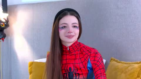 Amelia online show from October 2025 06:25:02 PM