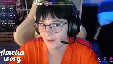 ameliaivory online show from May 2026 10:04:02 PM