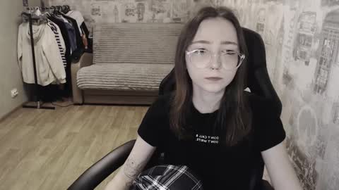 Snapshot of ameliakamishiro chatting on January 2025 05:15:02 PM Amelia online show from January 2025 05:15:02 PM