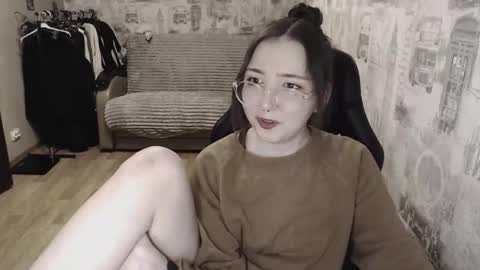 Snapshot of ameliakamishiro chatting on February 2025 07:03:02 PM Amelia online show from February 2025 07:03:02 PM