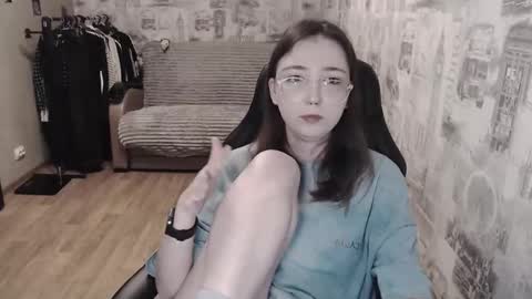 Snapshot of ameliakamishiro chatting on March 2025 04:10:01 PM Amelia online show from March 2025 04:10:01 PM